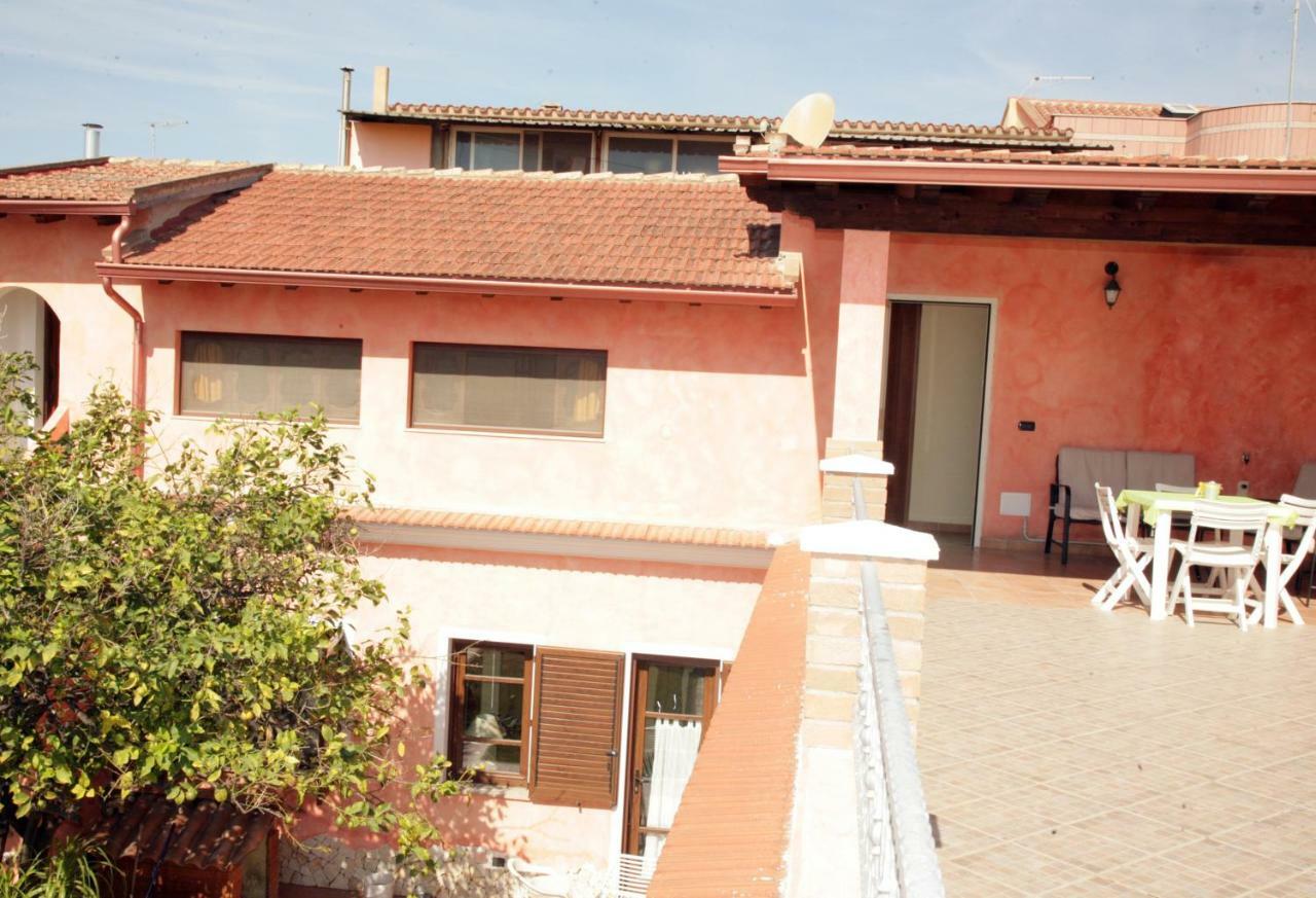 L'Isola Felice Apartment Monserrato Eksteriør billede