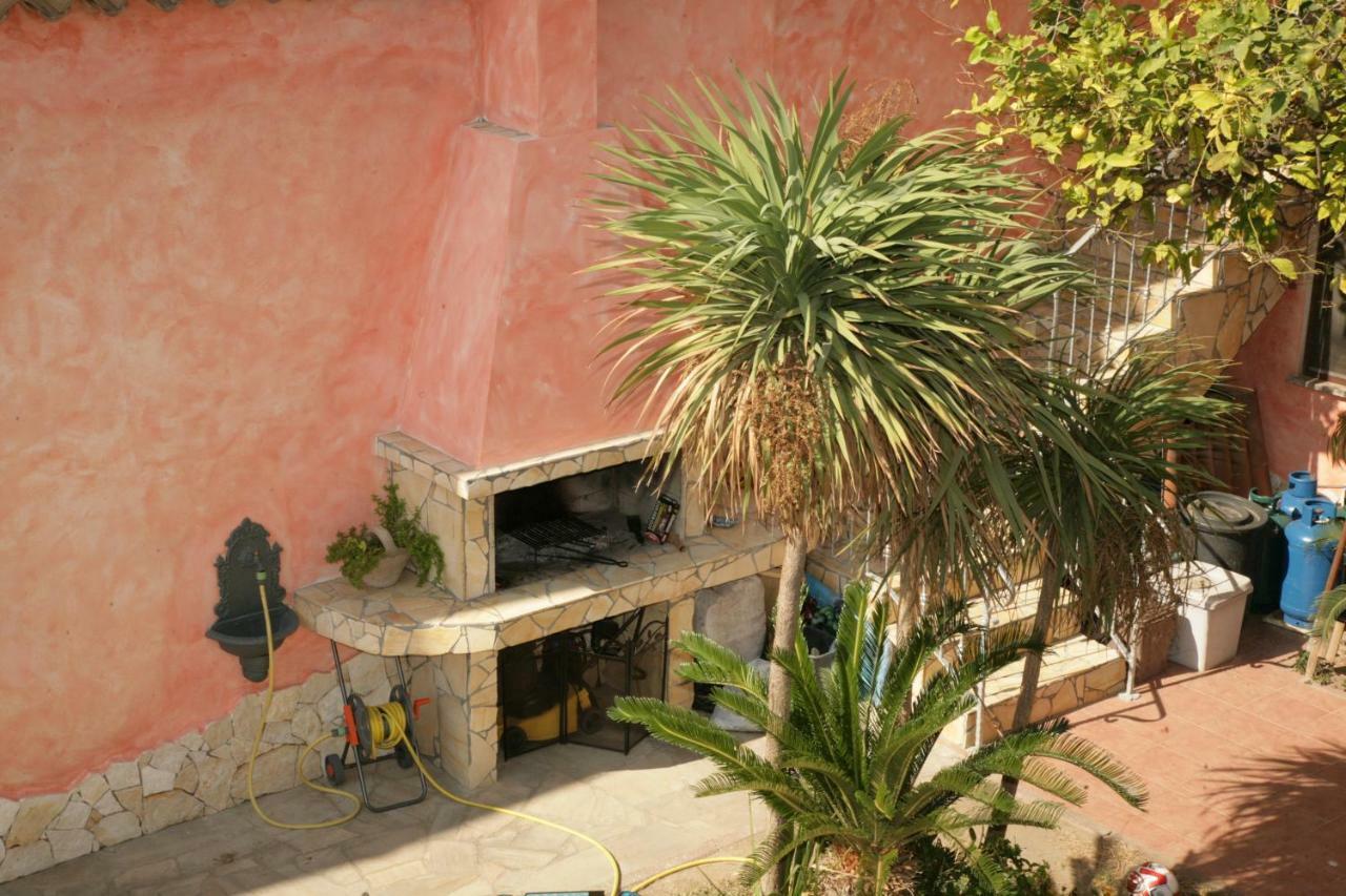 L'Isola Felice Apartment Monserrato Eksteriør billede
