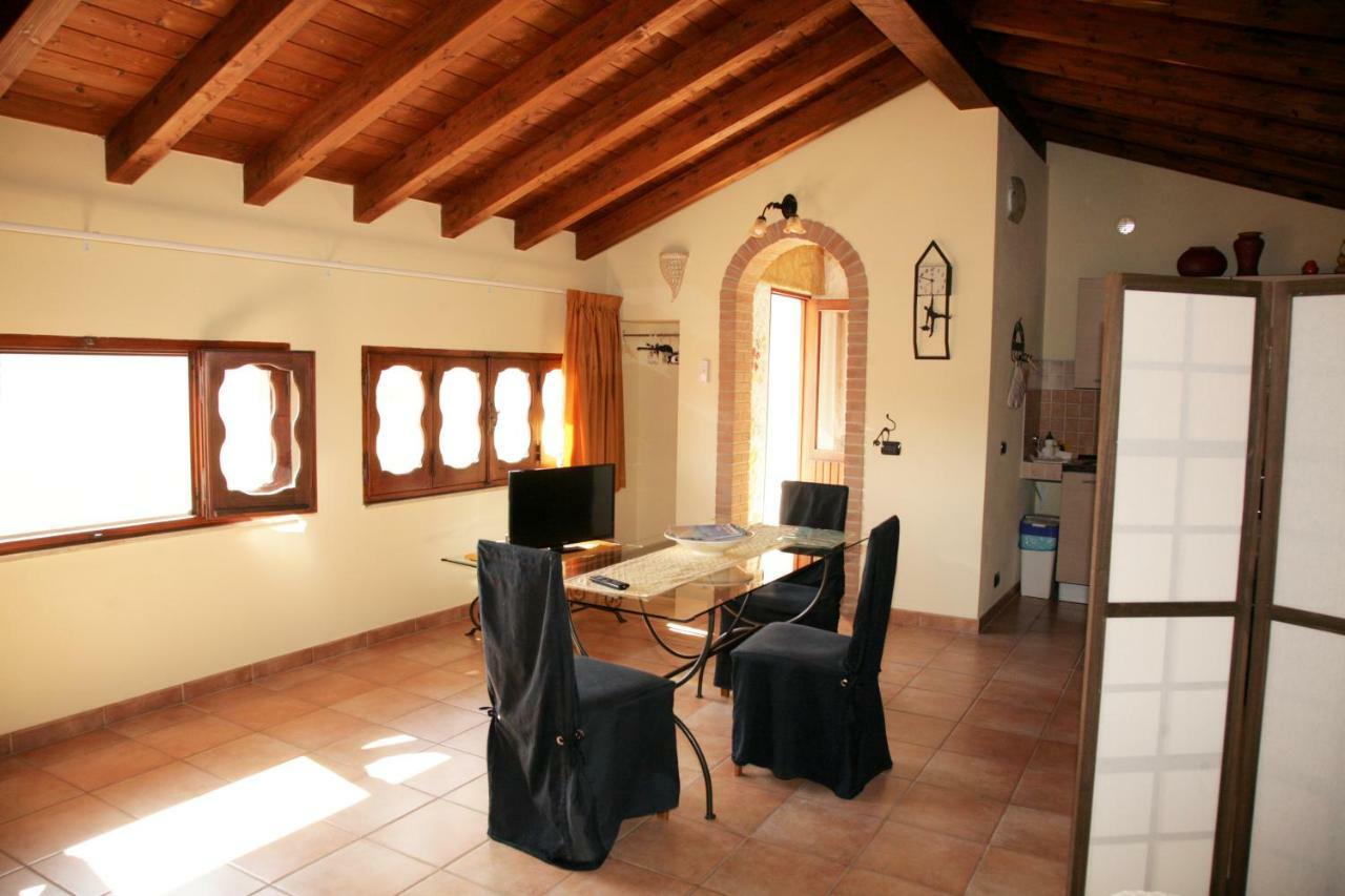 L'Isola Felice Apartment Monserrato Eksteriør billede